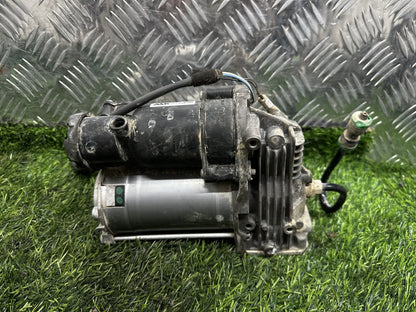 2004-2010 Land Rover Discovery L319 - Air Suspension Compressor PN: BH32 19G525 DD