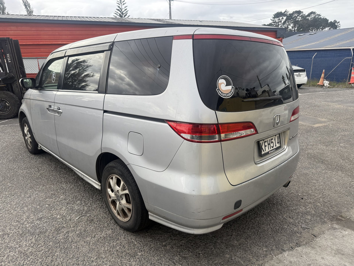 2005 Honda Elysion K24A-COVERED WRECKING FOR PARTS ONLY