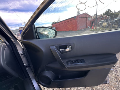 2010 Nissan Qashqai ST