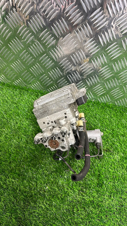 2009 - 2015 Toyota Prius ABS Booster Assembly 47210-47330