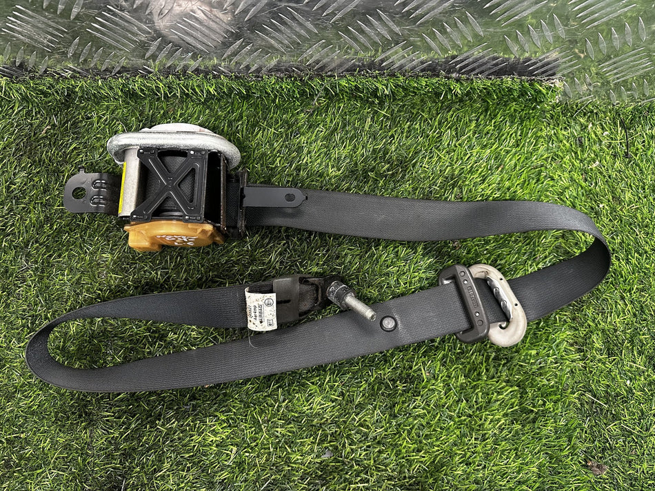 2004-2015 Nissan Navara D40 - Left Front Seat Belt PN: G109