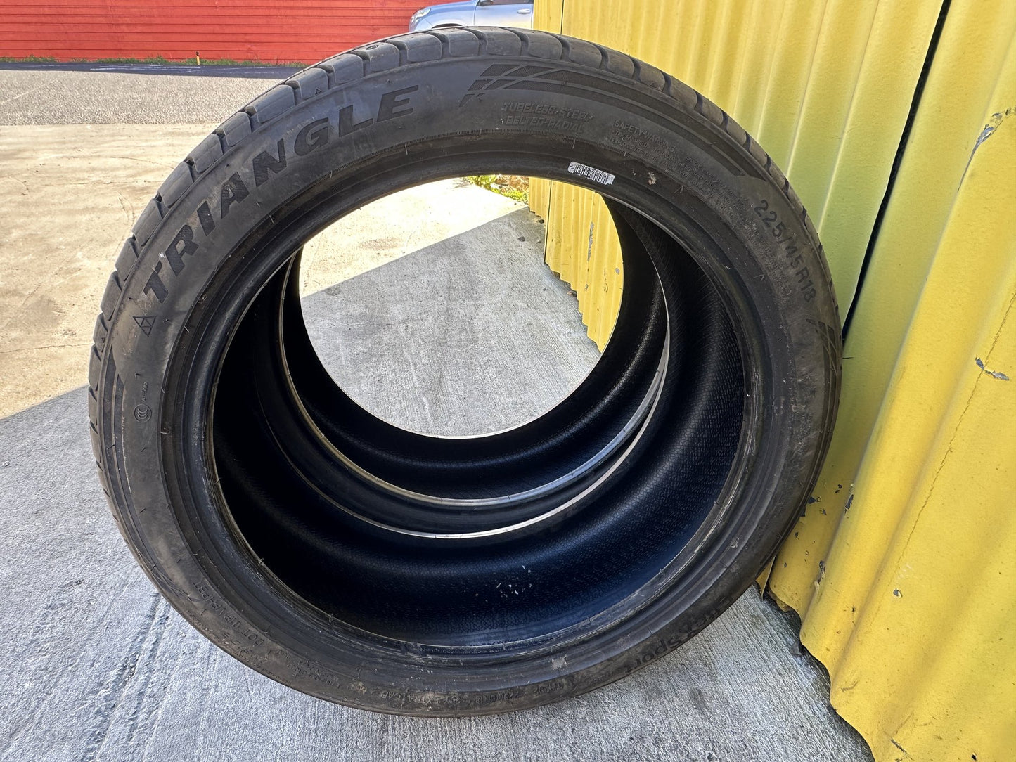 - Tyre PN: 225/45/18 95Y