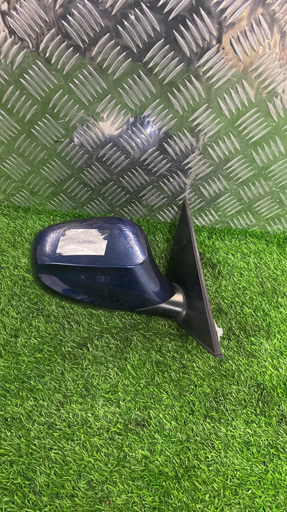 2009 - 2011 BMW 1 Series M Right Door Mirror 5 PIN