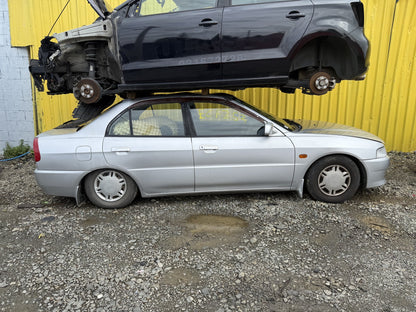1998 Mitsubishi Lancer 4G15 WRECKING FOR PARTS ONLY