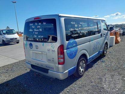 2009 Toyota Hiace COVERED WRECKING FOR PARTS ONLY