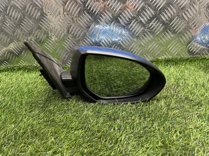 2008-2013 Mazda Axela BL- Right Door Mirror PN: 7 WIRE TYPE