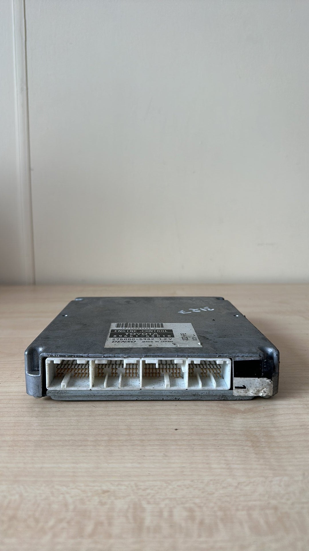 2003-2009 Toyota Wish ZNE10- ECU PN: 89661-68010