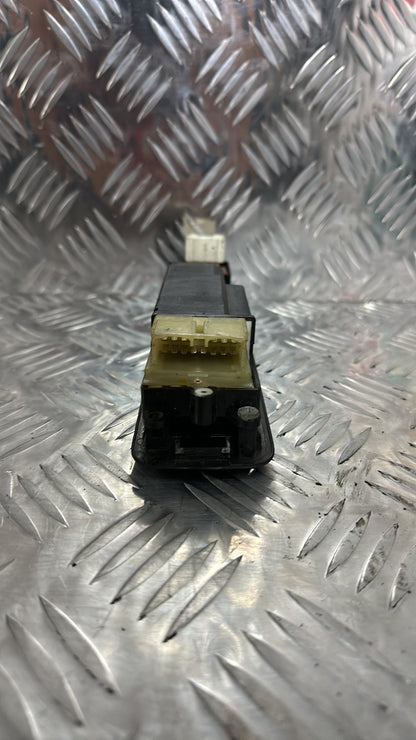 Toyota 4Runner- Master Power Window Switch PN: