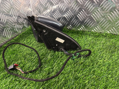 2010 - 2015 Volkswagen Passat Left Door Mirror 6 wires