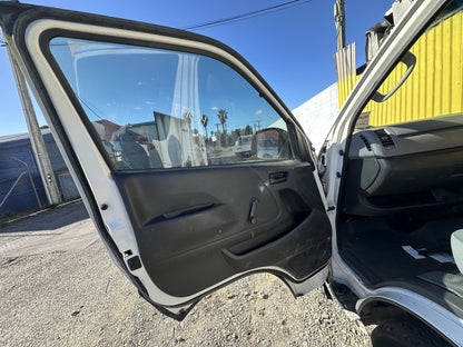2010 Toyota Hiace Commuter