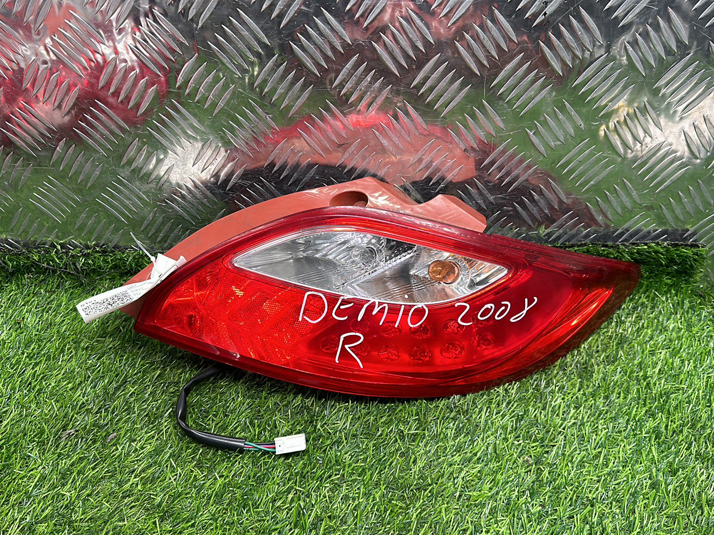 2007 - 2014 Mazda Mazda2 Right Taillight STANEL P5776