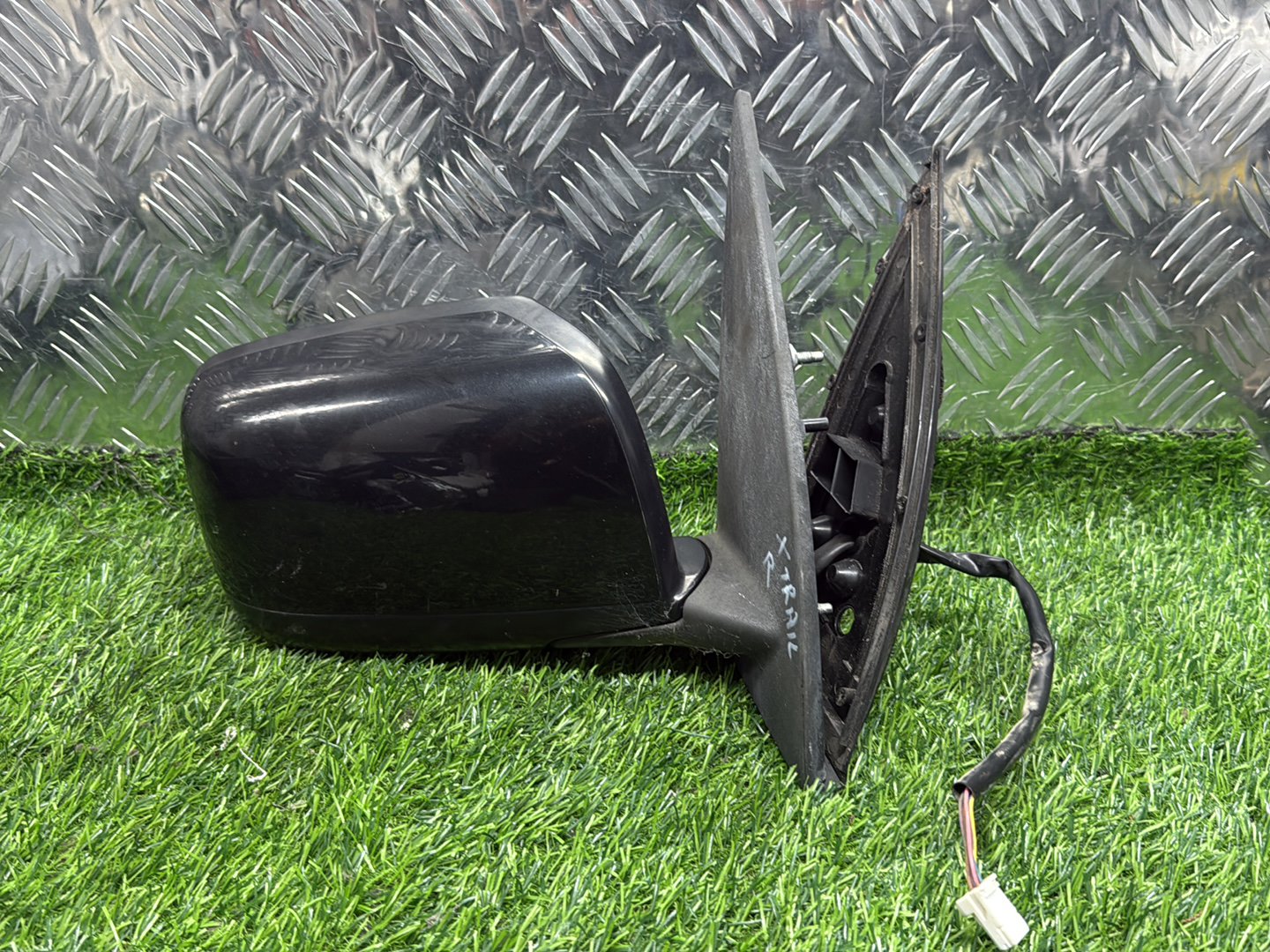 2007 - 2013 Nissan X-Trail Right Door Mirror 5 Wires