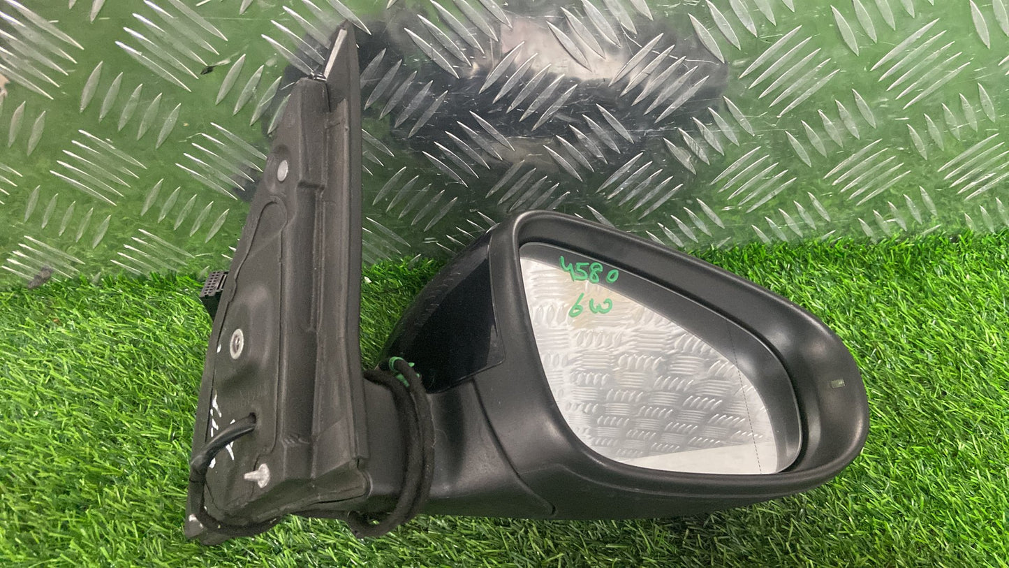 2009 - 2013 Volkswagen Golf Right Door Mirror 6 WIRE