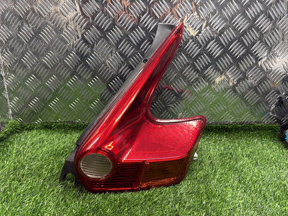 2010 - 2015 Nissan Juke Right Taillight ICHIKOH VALEO T003