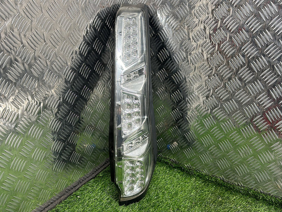 2007-2013 Nissan X-Trail T31- Right Taillight PN: LT-HU494