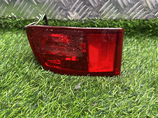 2003 - 2009 Toyota Land Cruiser Left Rear Reflector Light STANLEY 60-98L