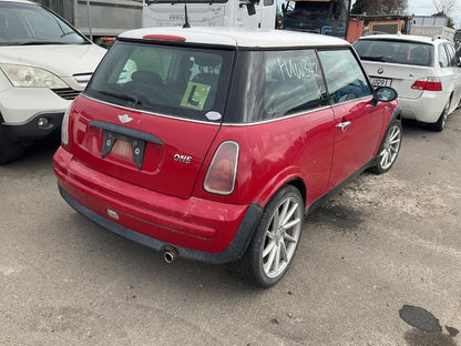 2004 BMW Mini W10B16A WRECKING FOR PARTS ONLY