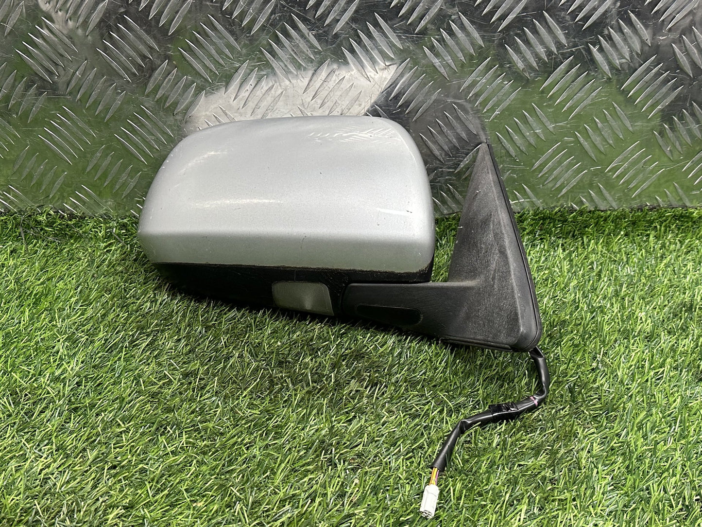 2013-2016 Toyota Highlander U50- Right Door Mirror PN: 5 WIRE TYPE