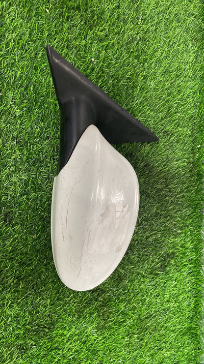 2005 - 2008 BMW 320i xDrive Left Door Mirror 3 PIN