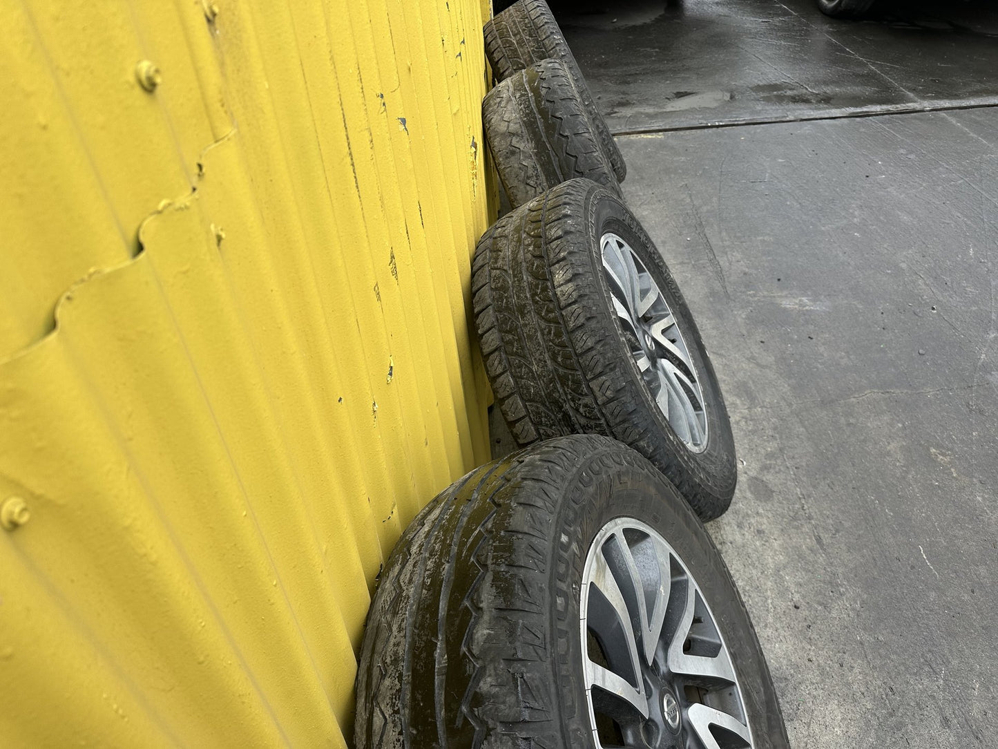 2014-2026 Nissan Navara D23 - Wheel Set PN: 18”ALLOY RIM 18x7J 45 6x114.4