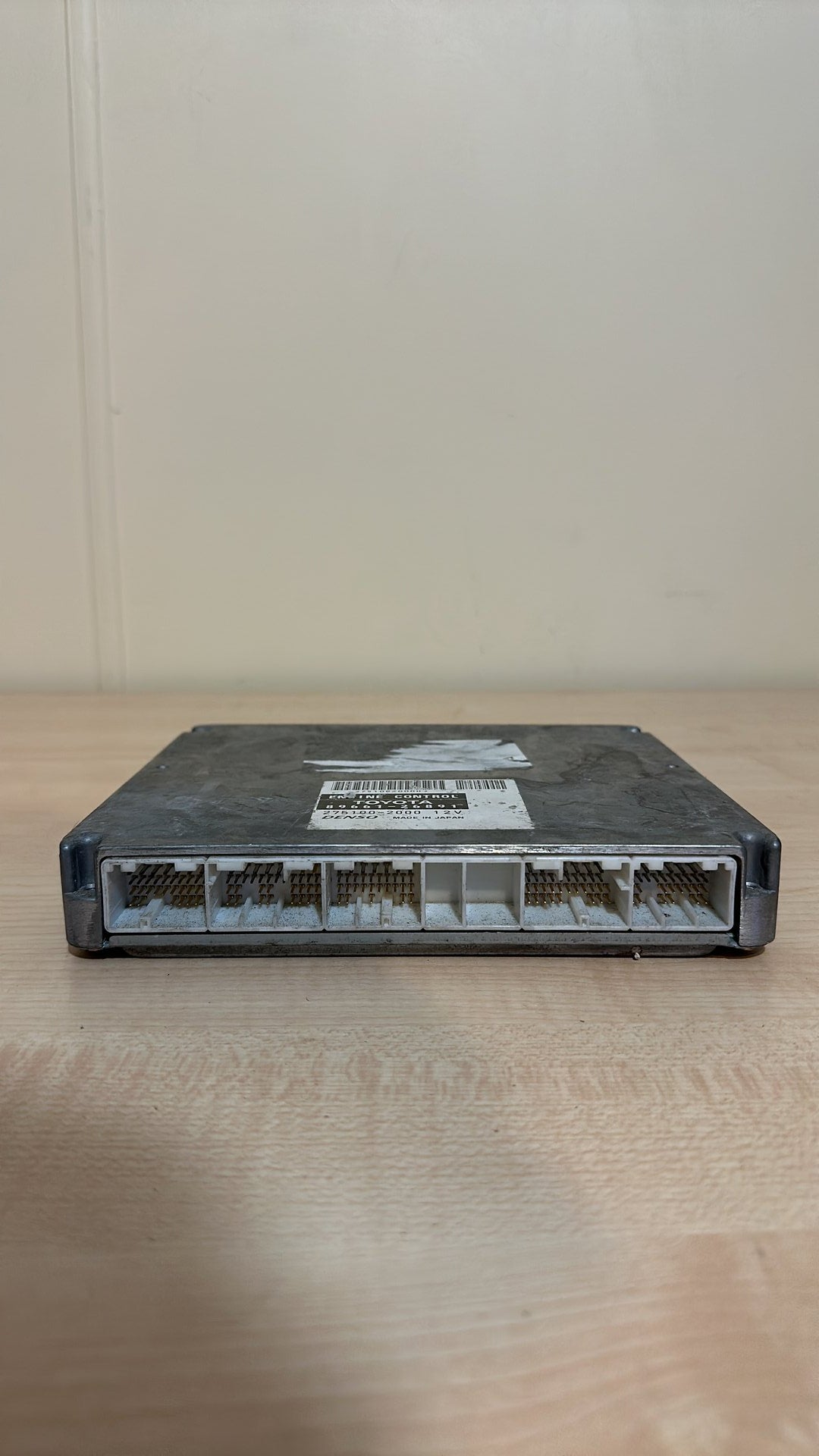 Toyota Hiace ECU 89661-26891