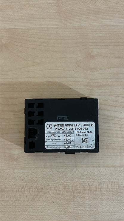 2002-2005 Mercedes-Benz E320 211.065- Central Gateway Module PN: A 211 540 31 45