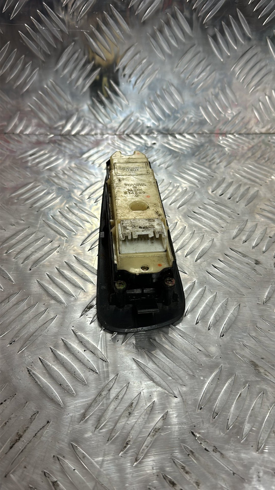 2002-2008 Toyota Alphard- Master Power Window Switch PN: 84040-58010