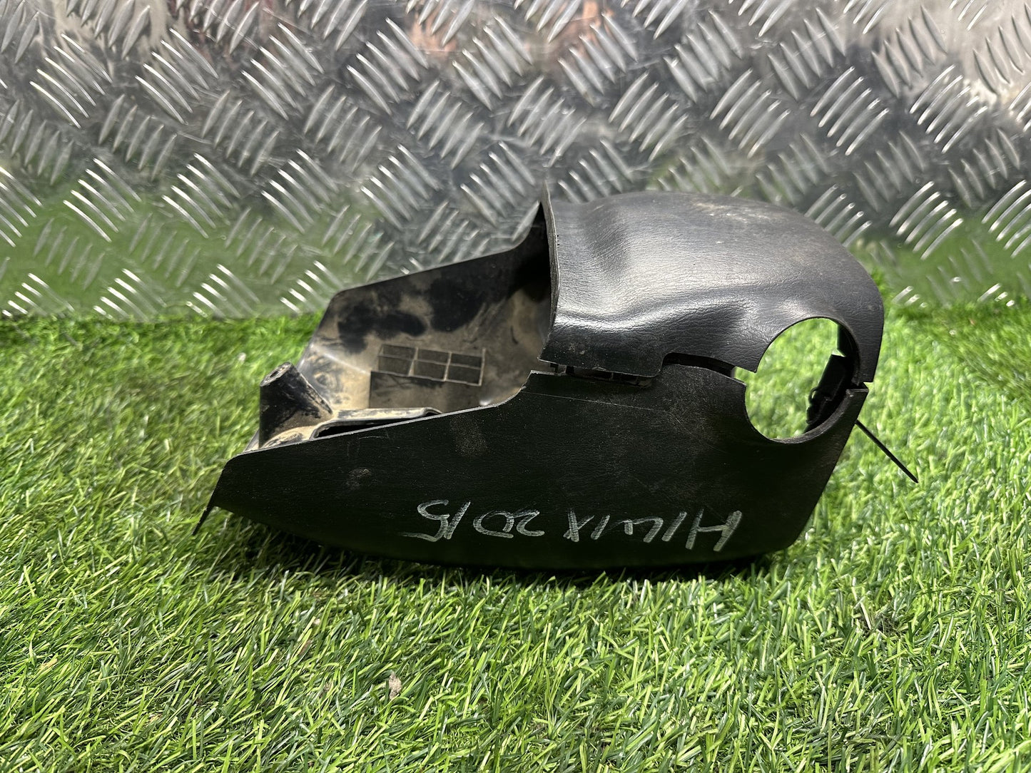 2015-2023 Toyota Hilux AN110- Steering Column Shroud PN: