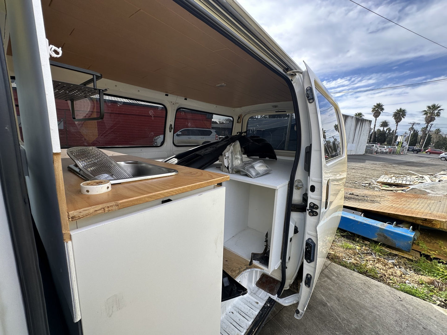 2005 Nissan Caravan VPE25