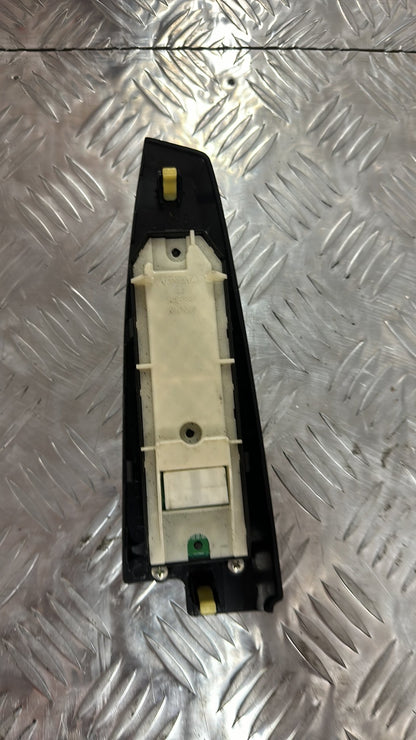 Toyota Auris- Master Power Window Switch PN: 84040-12180