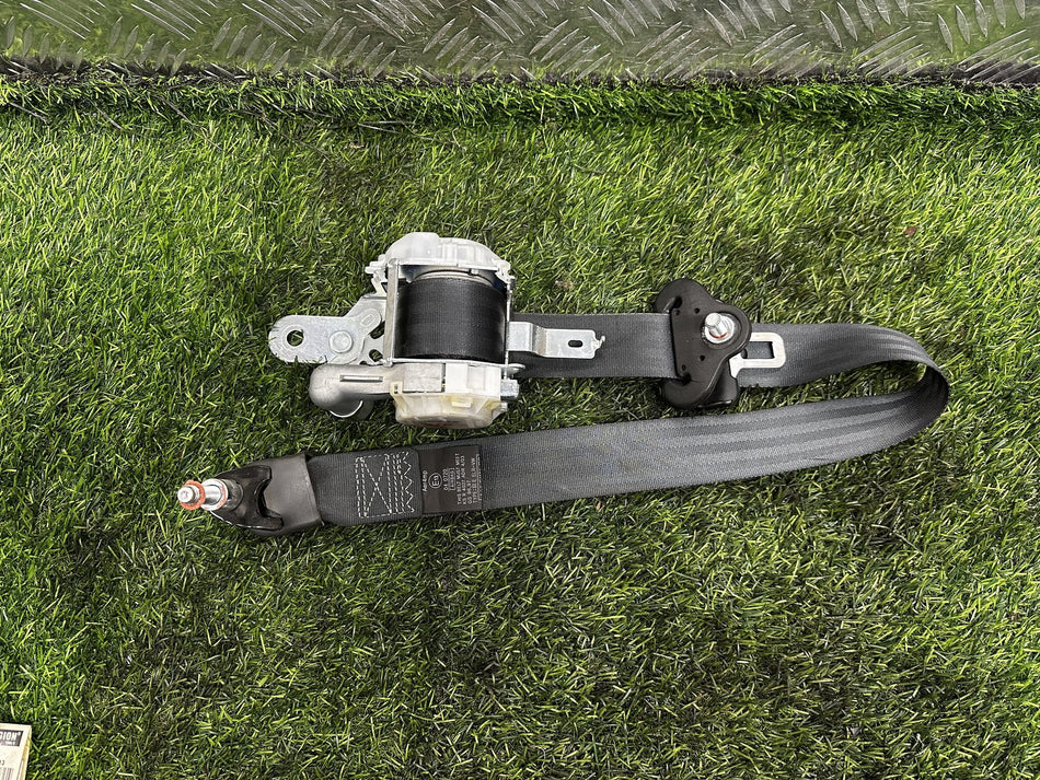 2014 SsangYong Actyon - Left Front Seat Belt PN: F/R3/246