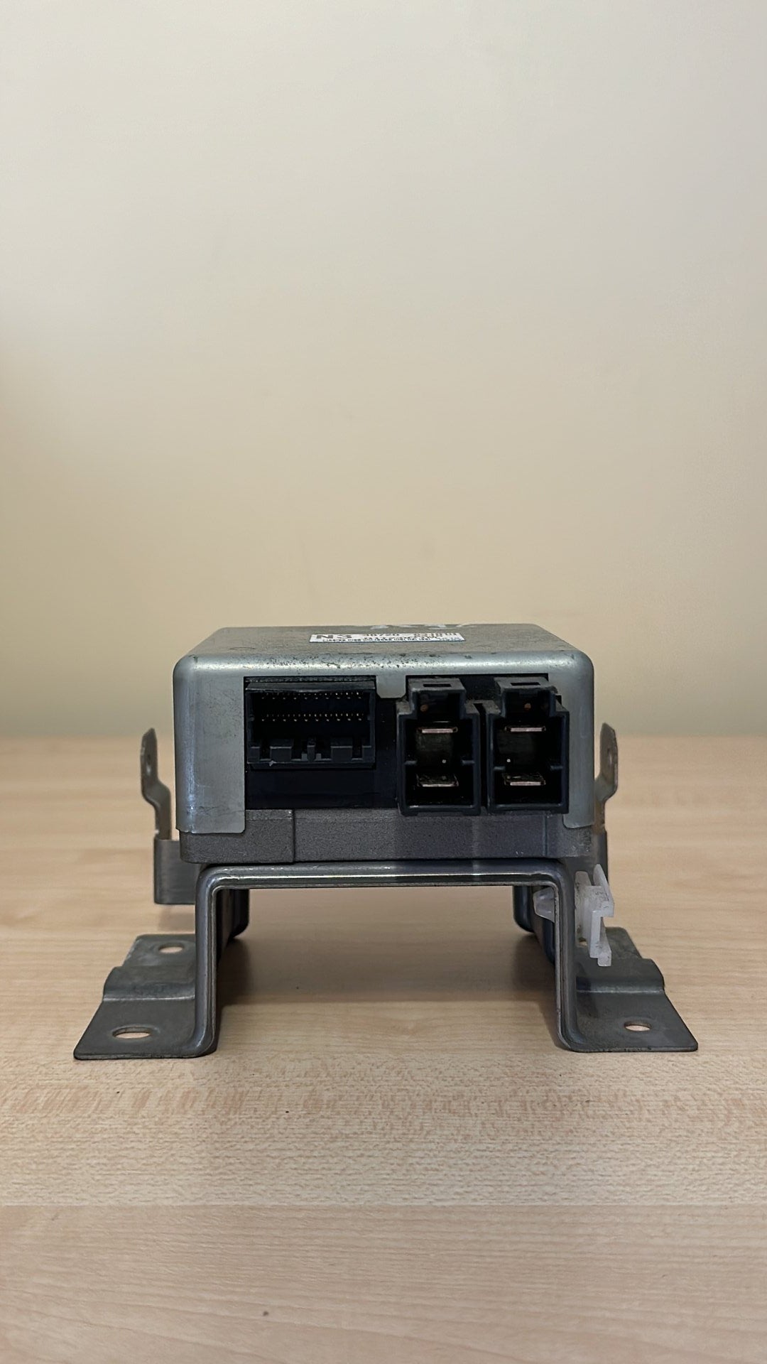 2005-2011 Suzuki Swift RS415- Power Steering Control Module PN: 38720-63J00