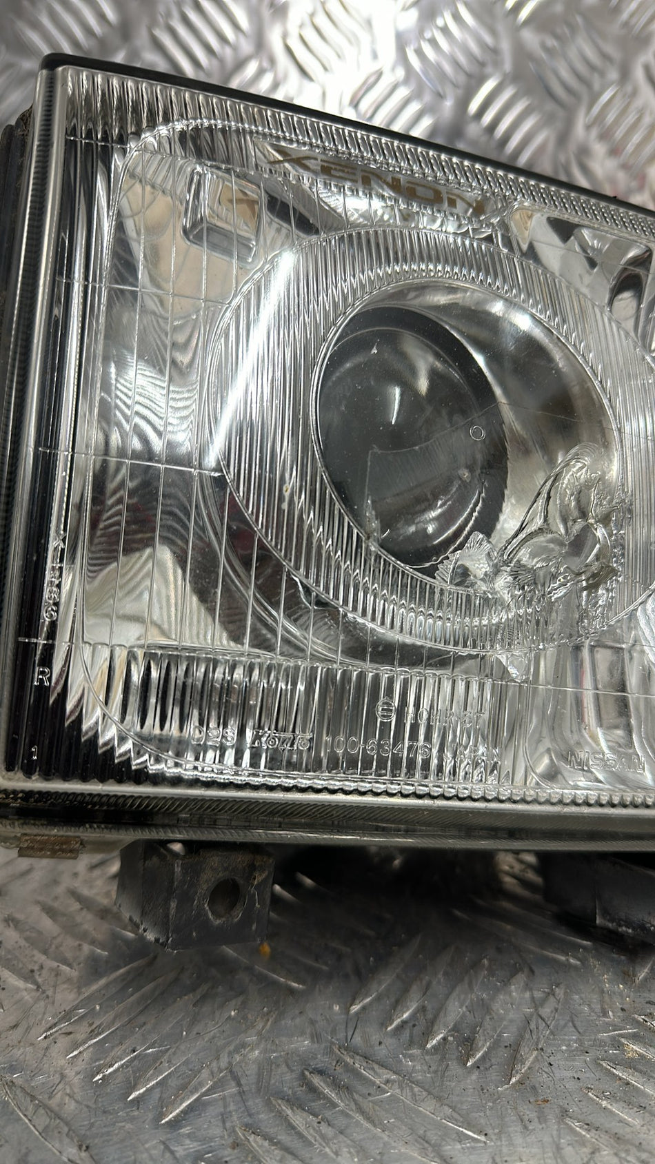 1995-1998 Nissan Terrano- Right Headlight PN: Koito 100-63476