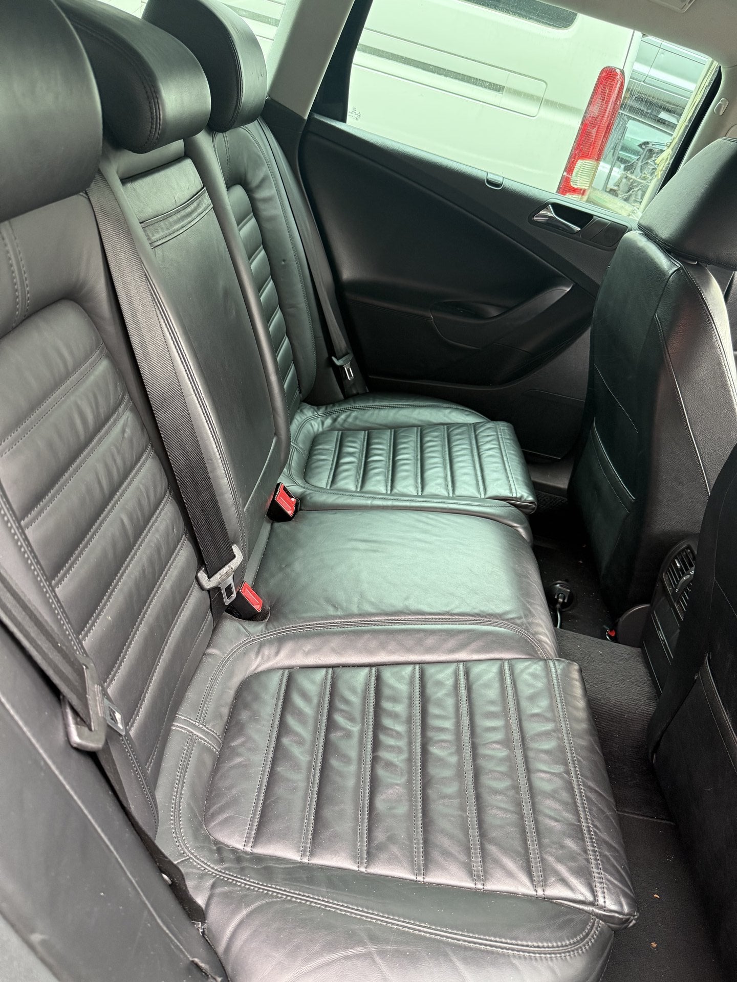 2007 Volkswagen Passat AXZ-006349 WRECKING FOR PARTS ONLY