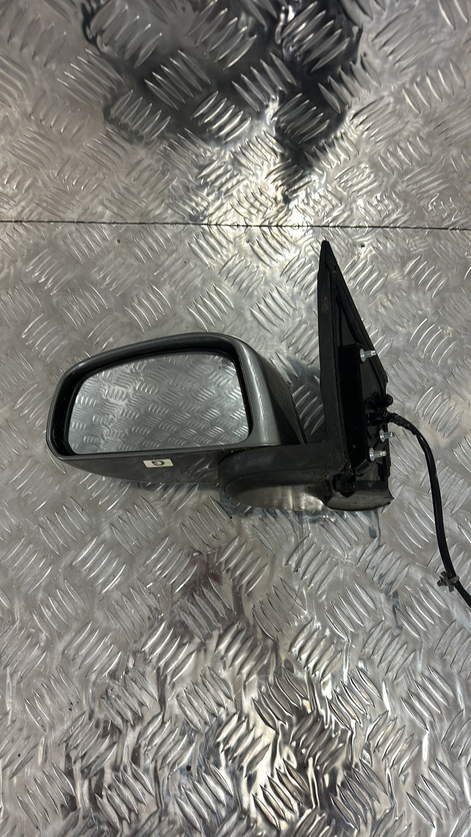 Nissan AD Wingroad Y12 Y12- Left Door Mirror PN: 5 WIRE TYPE