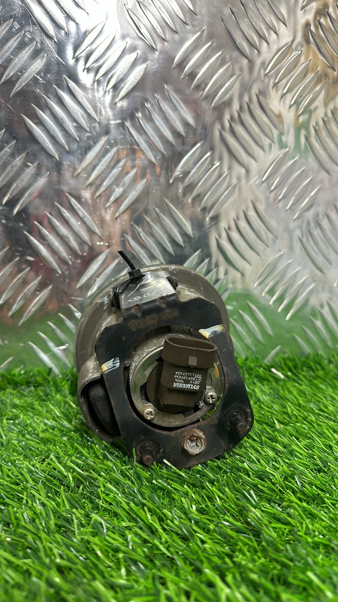 Nissan Wingroad Left Fog Light STANLEY P1290