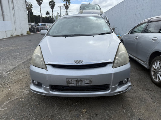 2004 Toyota Wish 1ZZ WRECKING FOR PARTS ONLY