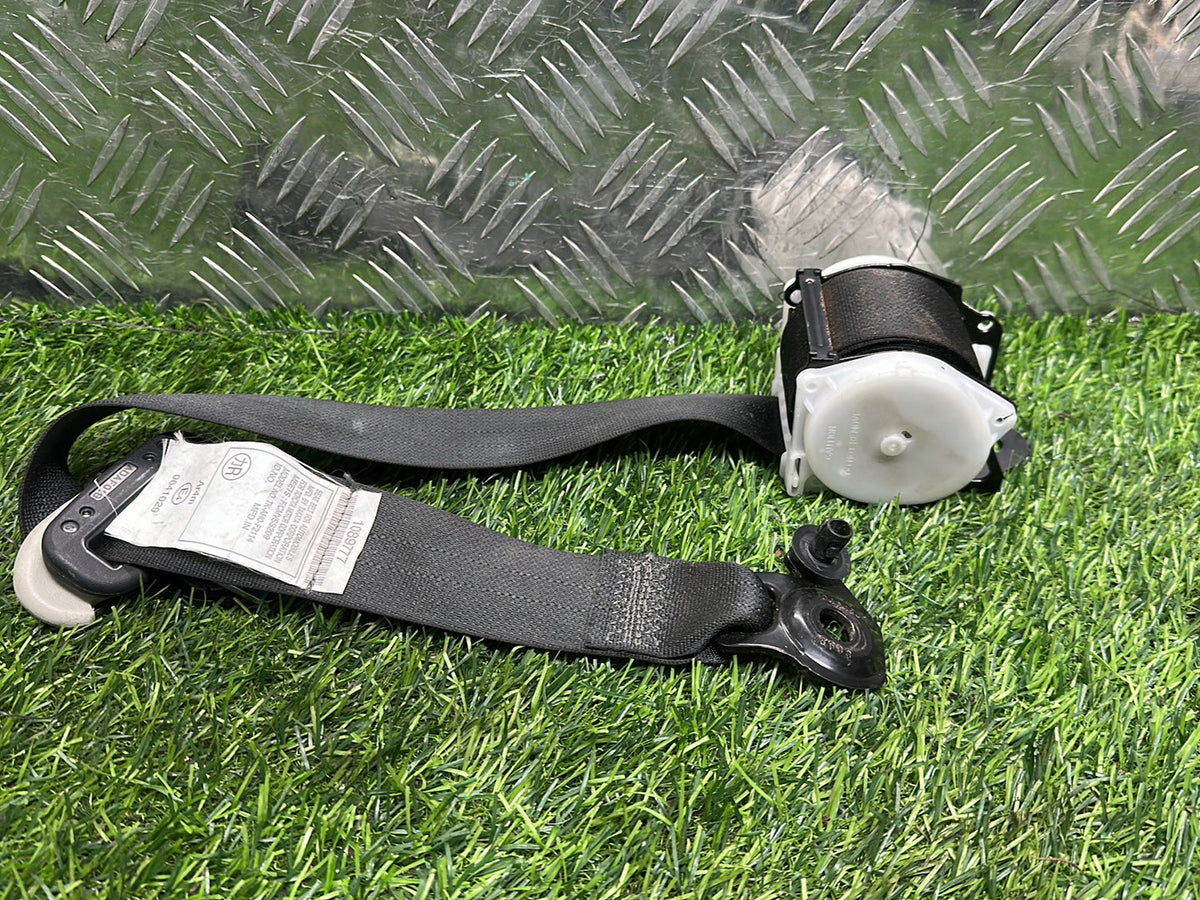 2011-2021 Toyota Aqua NHP10- Right Rear Seat belt PN: TK-AH0-F2114