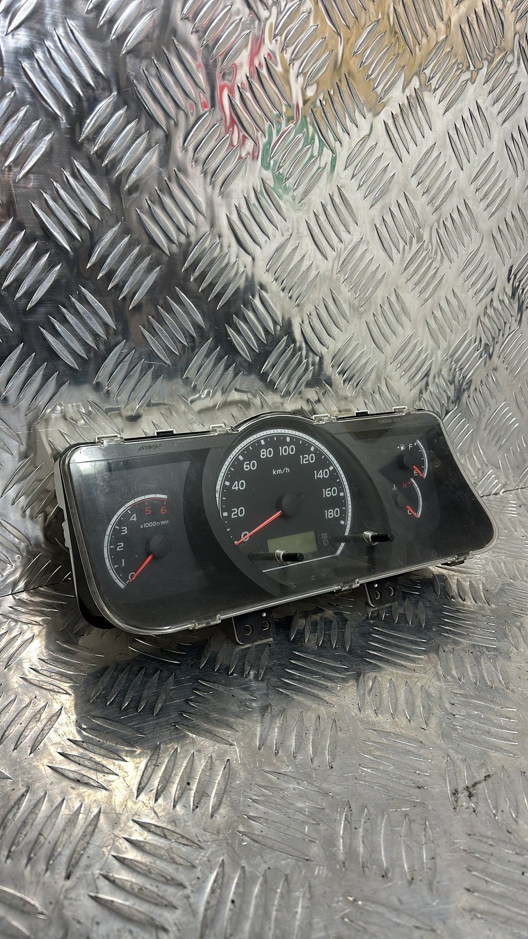 2004-2015 Toyota Hiace Instrument Cluster Manual Type