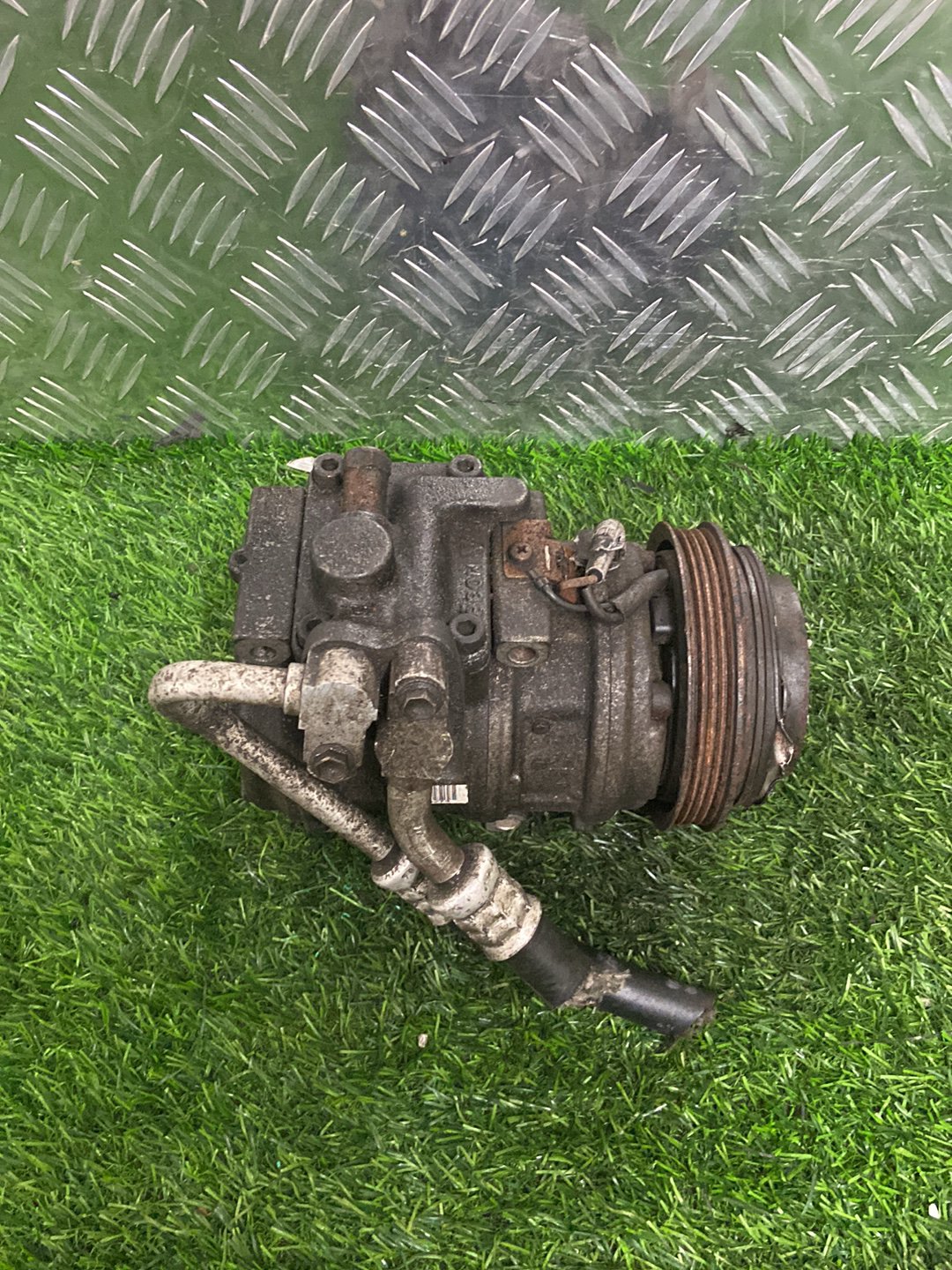 2002-2009 Toyota Land Cruiser J120- A/C Compressor PN: (2.7L 3RZ) 447200-8717