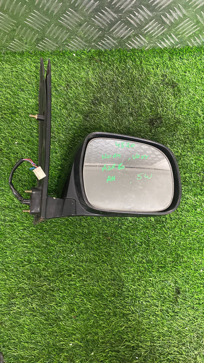 2001 - 2007 Toyota Noah Right Door Mirror 5 WIRE