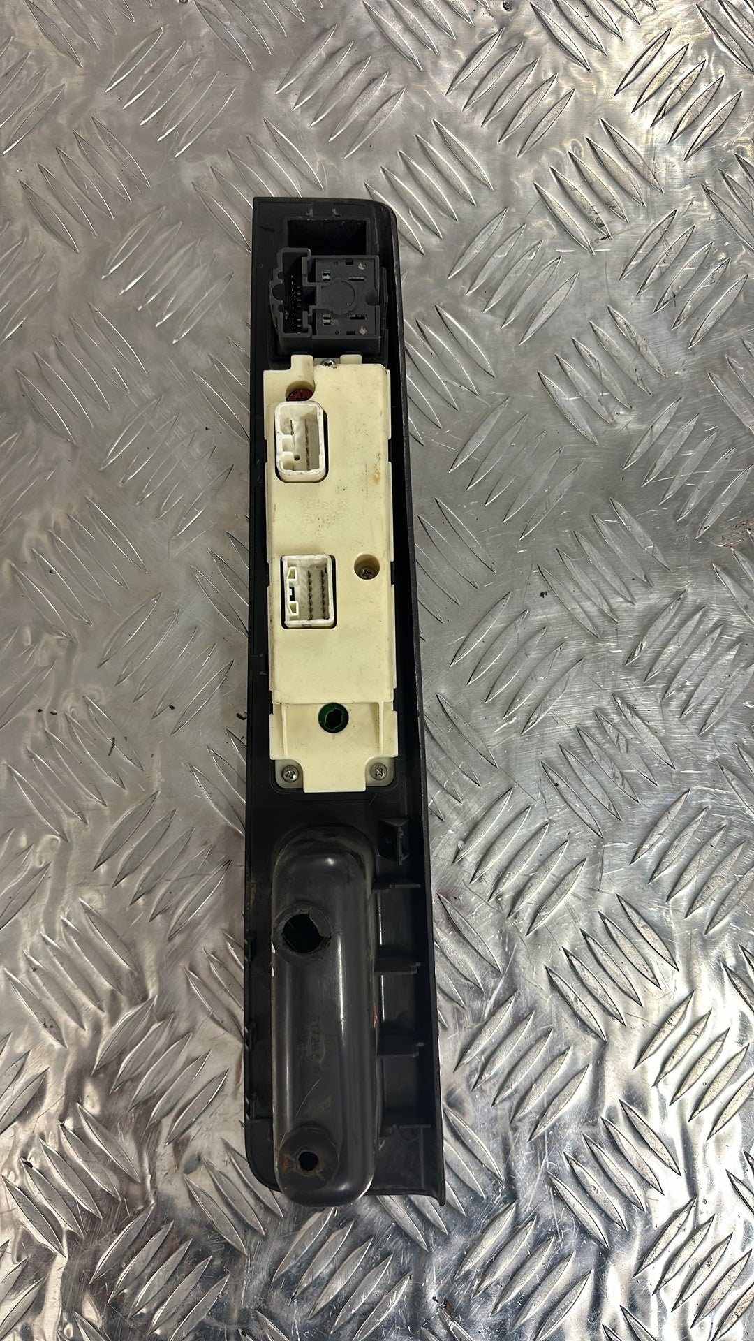 Holden Barina Master Power Window Switch 971-4C63