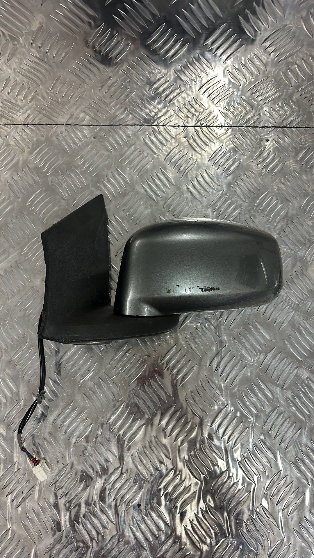 Nissan AD Wingroad Y12 Y12- Left Door Mirror PN: 5 WIRE TYPE