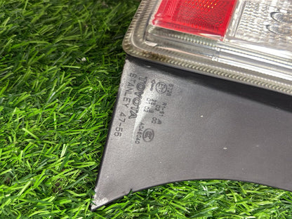 2009 - 2015 Toyota Prius Left Taillight STANLEY 47-55