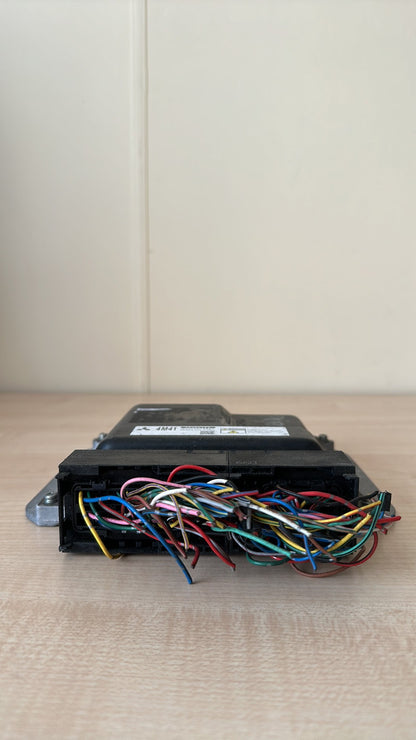 2006-2017 Mitsubishi Pajero ECU 1860C117