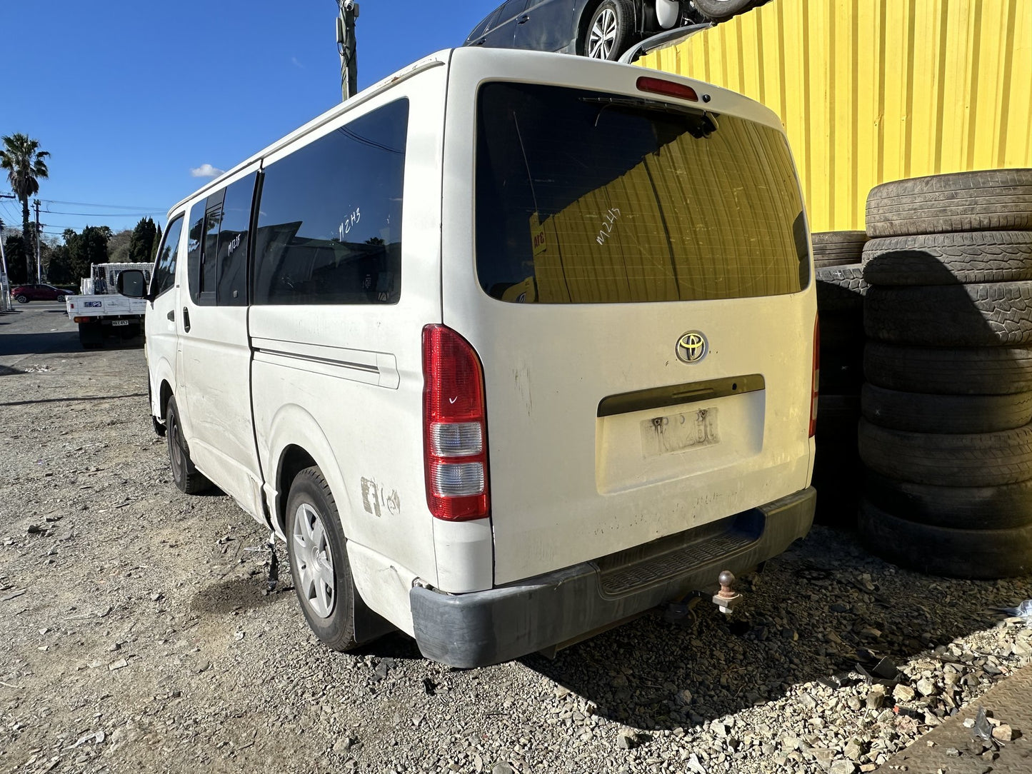 2010 Toyota Hiace Commuter