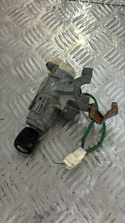 2003-2015 Toyota Sienta NCP8*- Ignition With Key PN: 45020-52-3