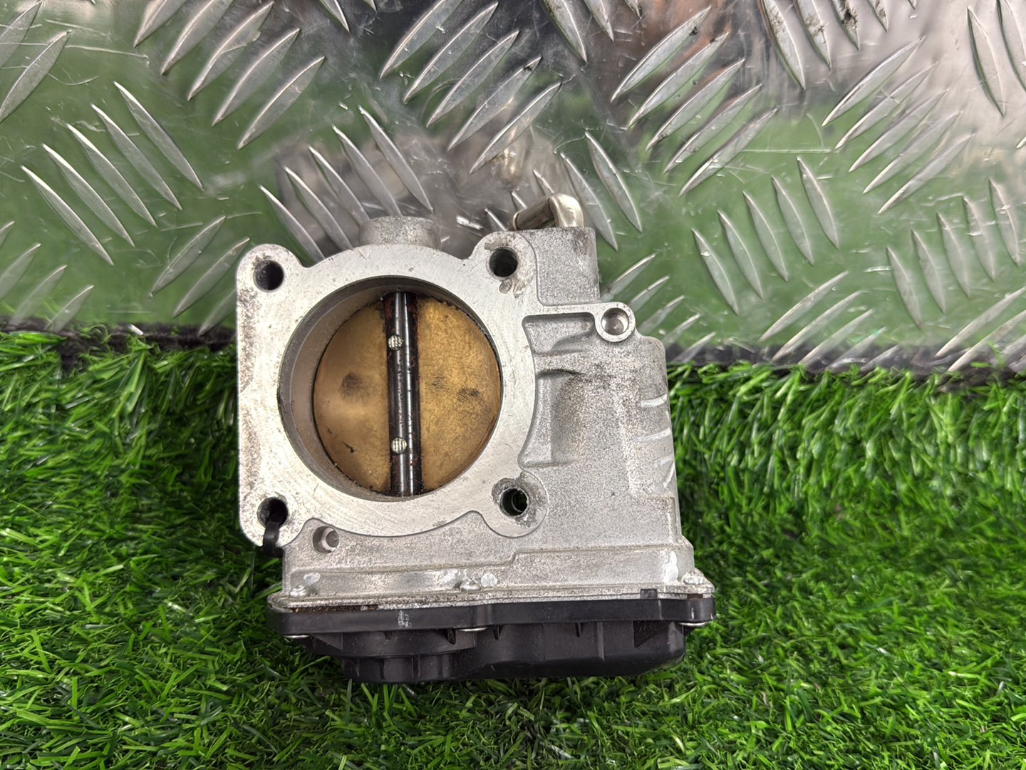 Toyota Hiace Throttle Body 22030-75020