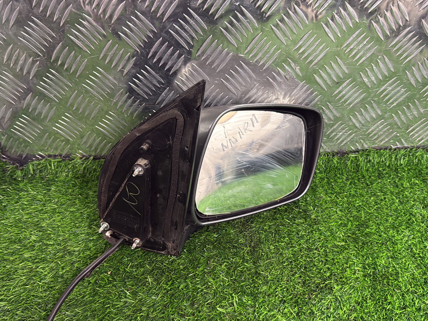 2006 - 2014 Nissan Navara Right Door Mirror 3 Wire Type