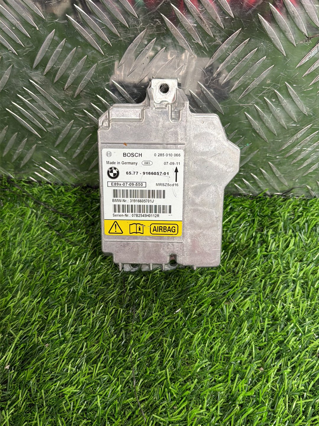 2004 - 2011 BMW 116i Airbag Module E89x-07-09-500